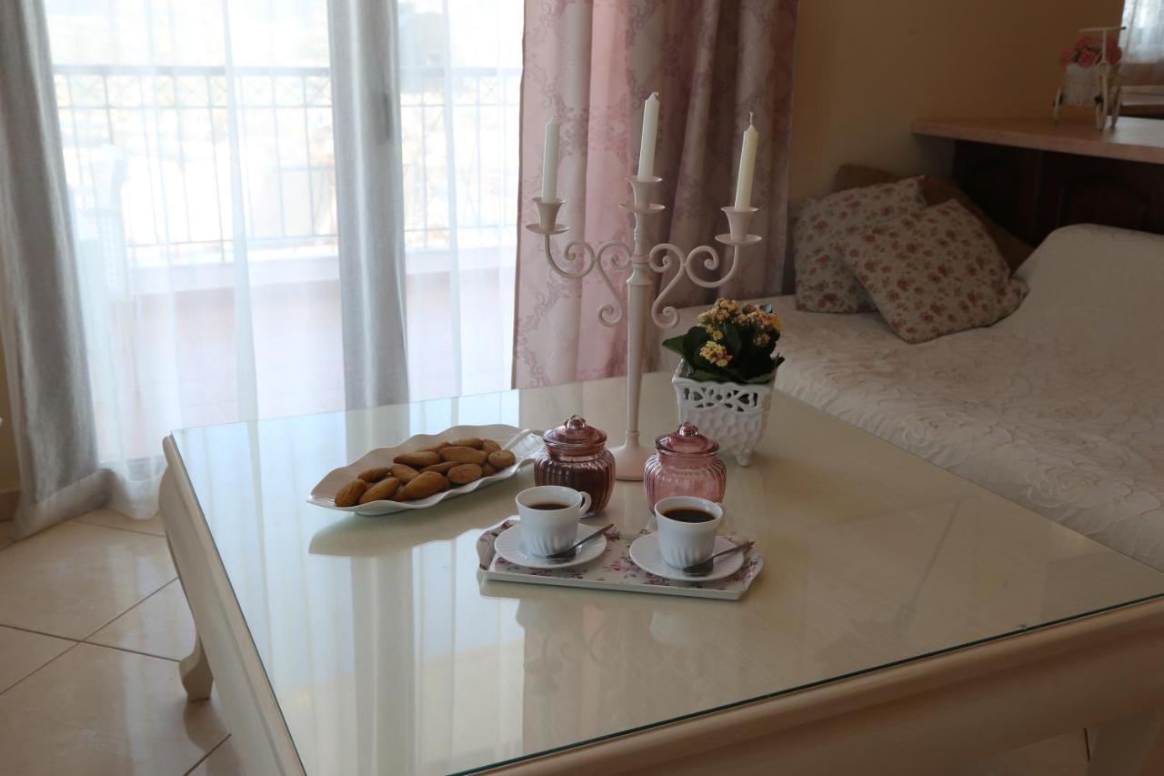 Chrisa's Beautiful Apartment Chania La Canée Extérieur photo
